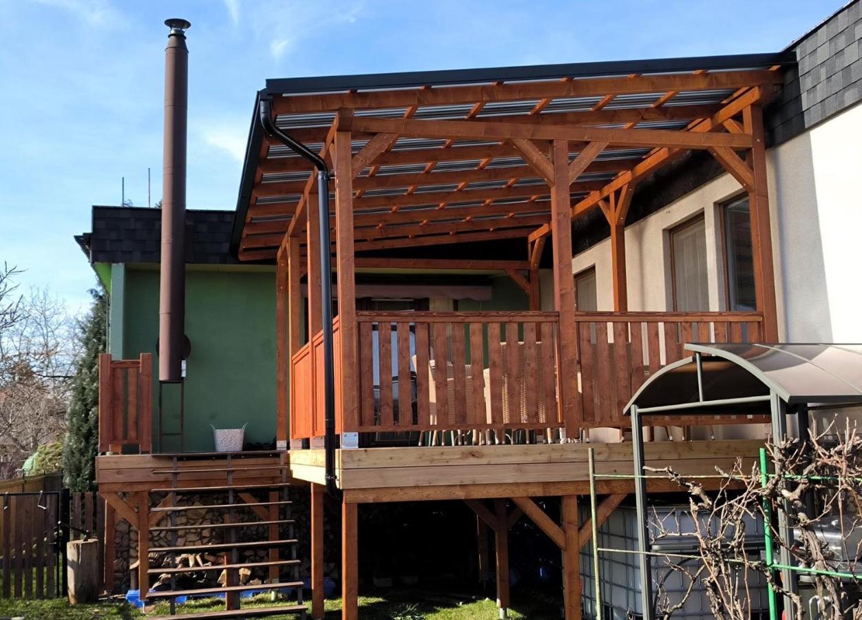 Villa House Of Relax Recany nad Labem Exterior foto
